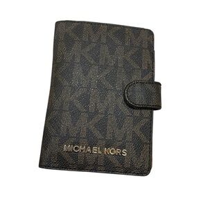 Michael Kors Passport Wallet
